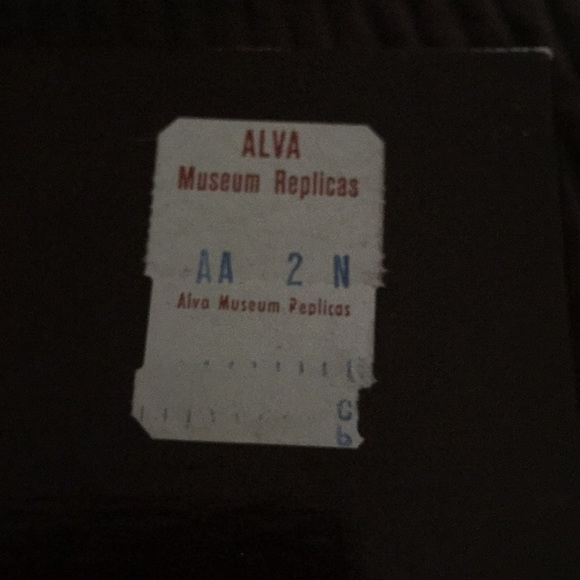 Vintage Authentic Congolese Replica Pendant - Picture 7 of 7